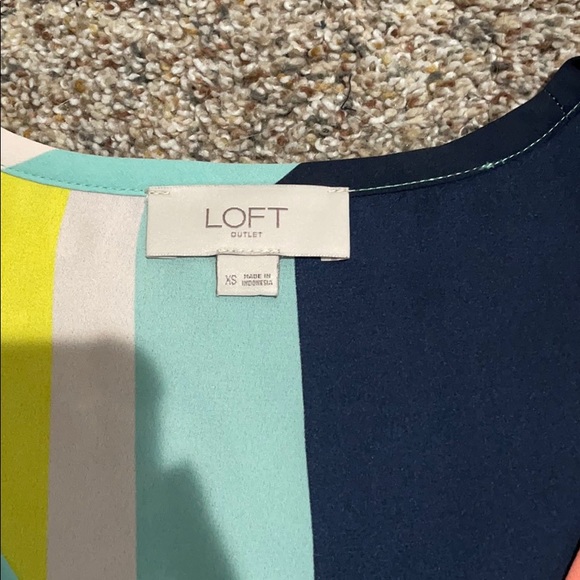 Loft blouse tank - Picture 2 of 2